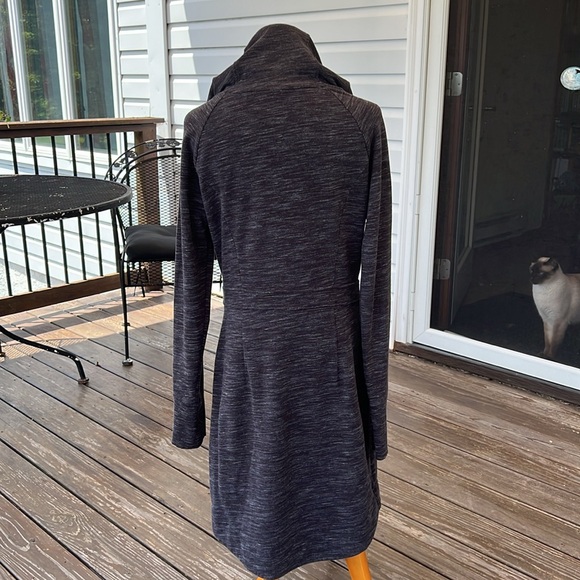 Athleta Hooded Dress - Picture 7 of 16
